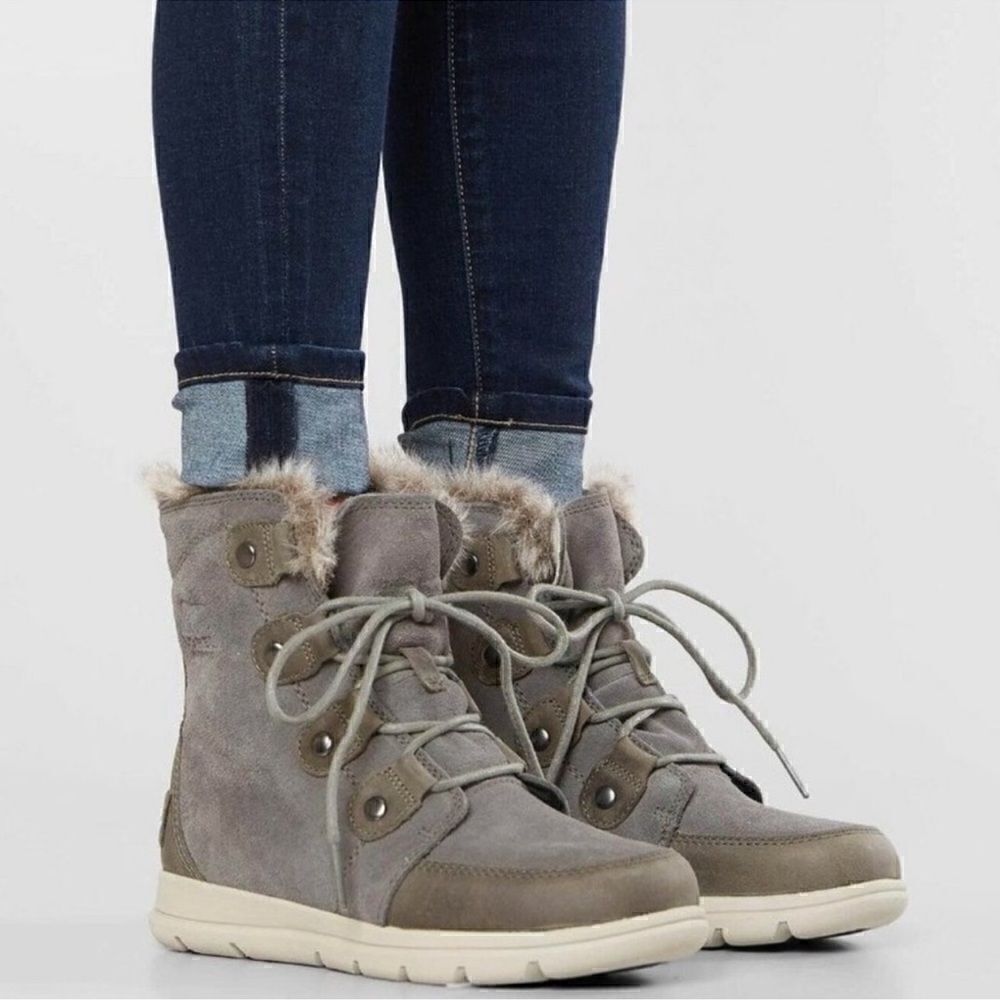 Sorel Explorer Joan Snow Lace Up Boot Faux Fur Quarry size 6.5